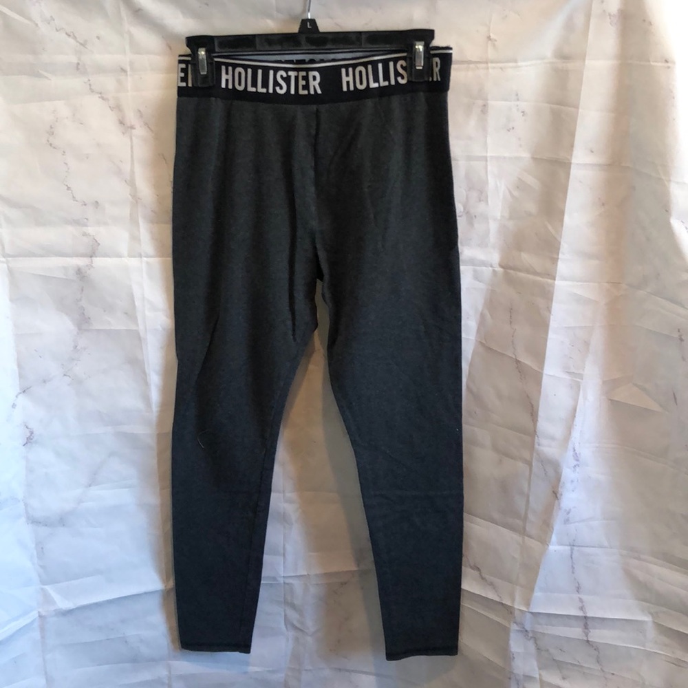 💖3/$20 Hollister Casual Leggings Size M